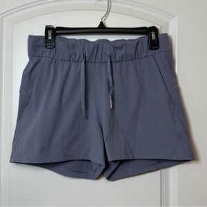 lululemon on the fly shorts 2.5” inseam